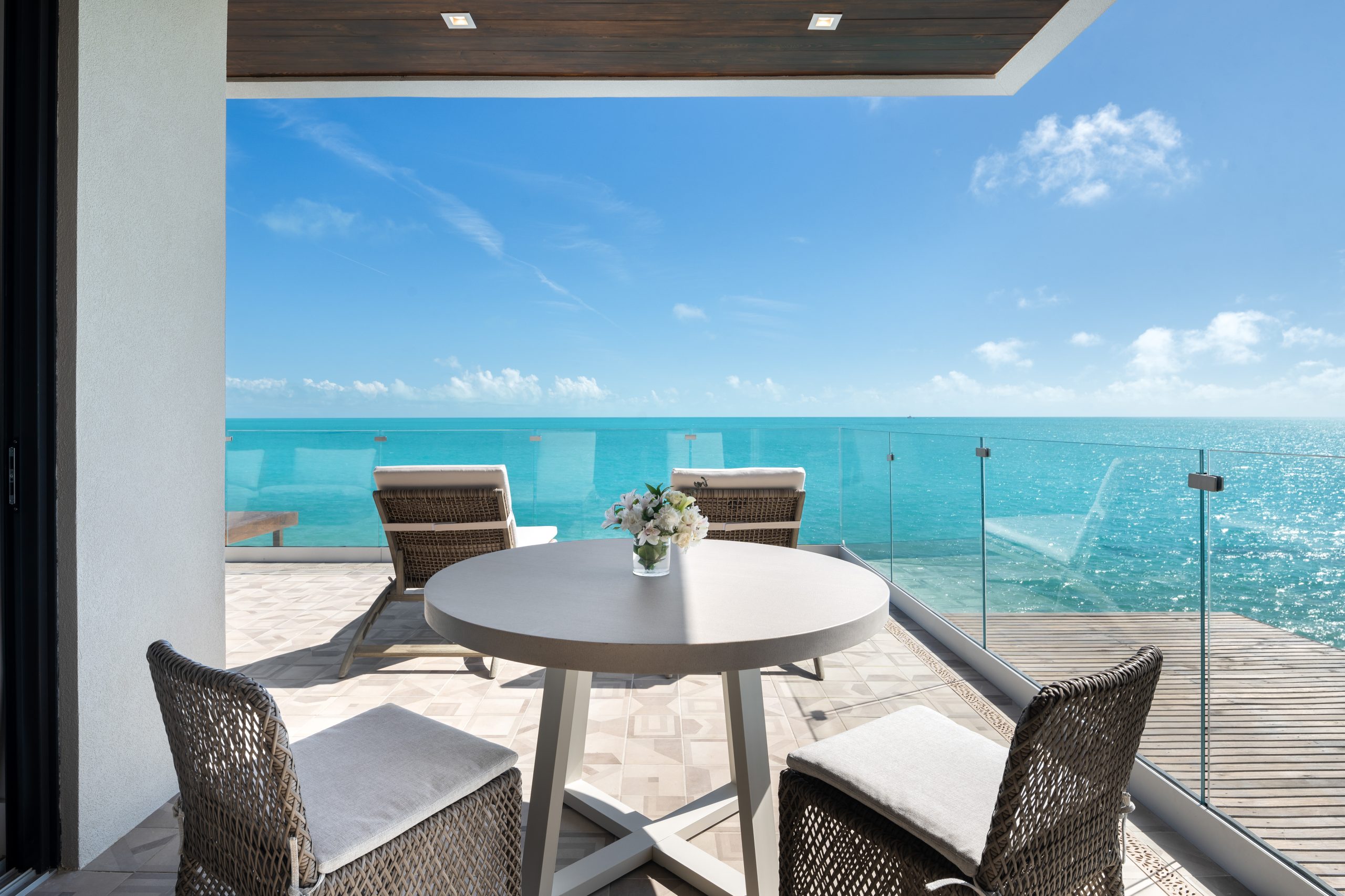 Maya Luxe Luxury Villa Rentals Experiences Turks Caicos Coco Rock Villas 60.4