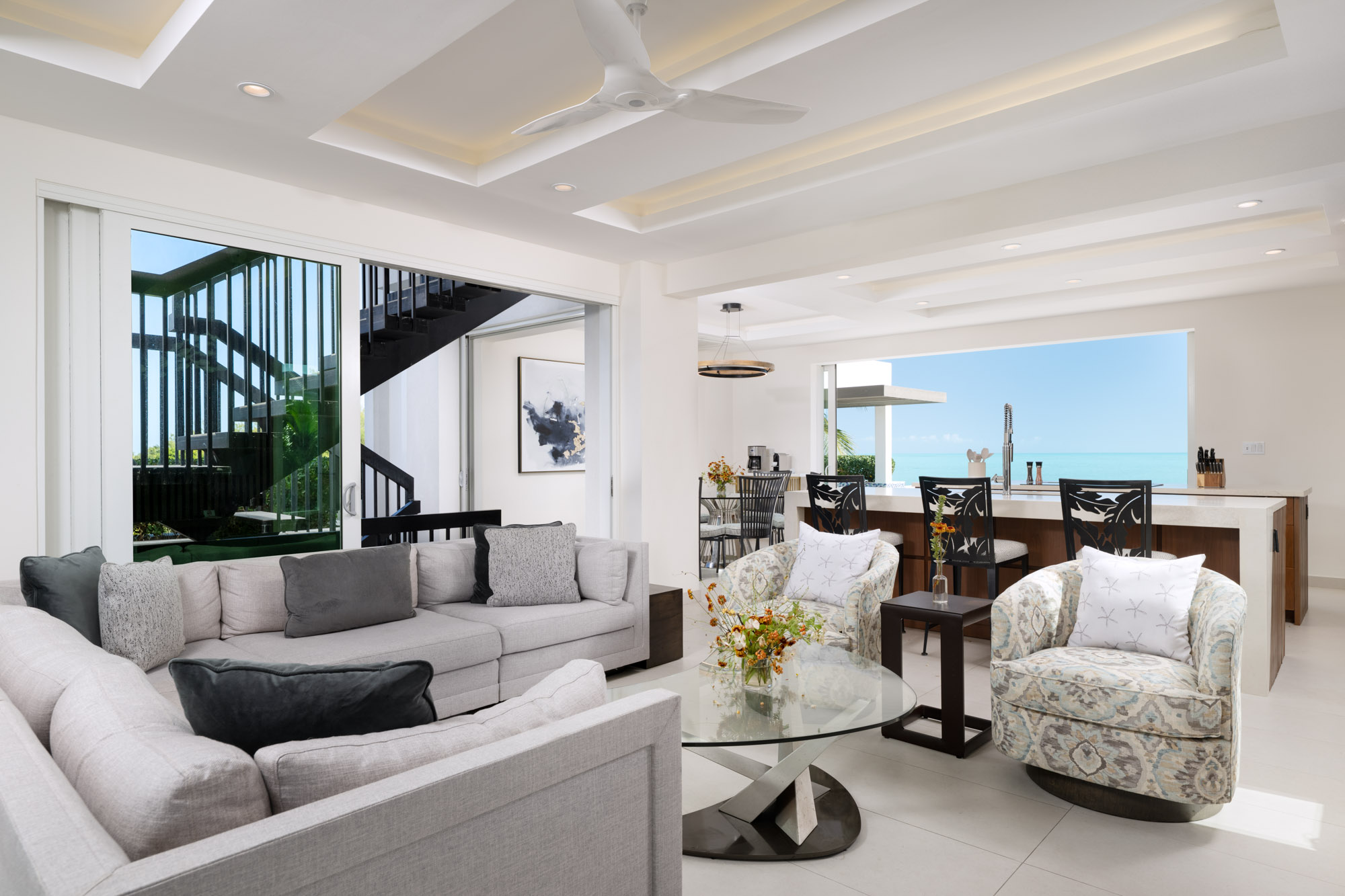 Maya Luxe Luxury Villa Rentals Experiences Turks Caicos Goldfinger Villa Goldfinger 01