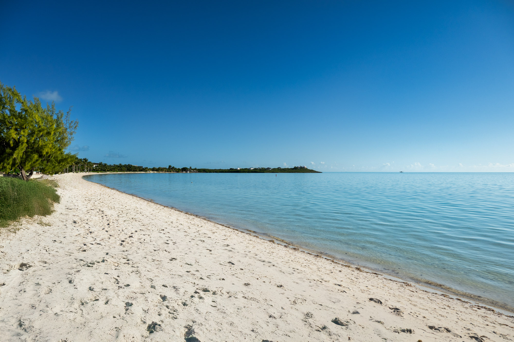 Maya Luxe Luxury Villa Rentals Experiences Turks Caicos Goldfinger Villa Goldfinger 12