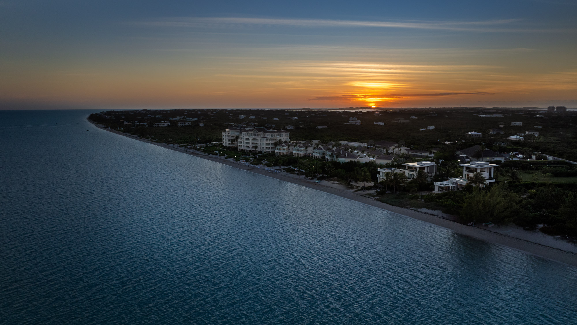Maya Luxe Luxury Villa Rentals Experiences Turks Caicos Goldfinger Villa Goldfinger 45