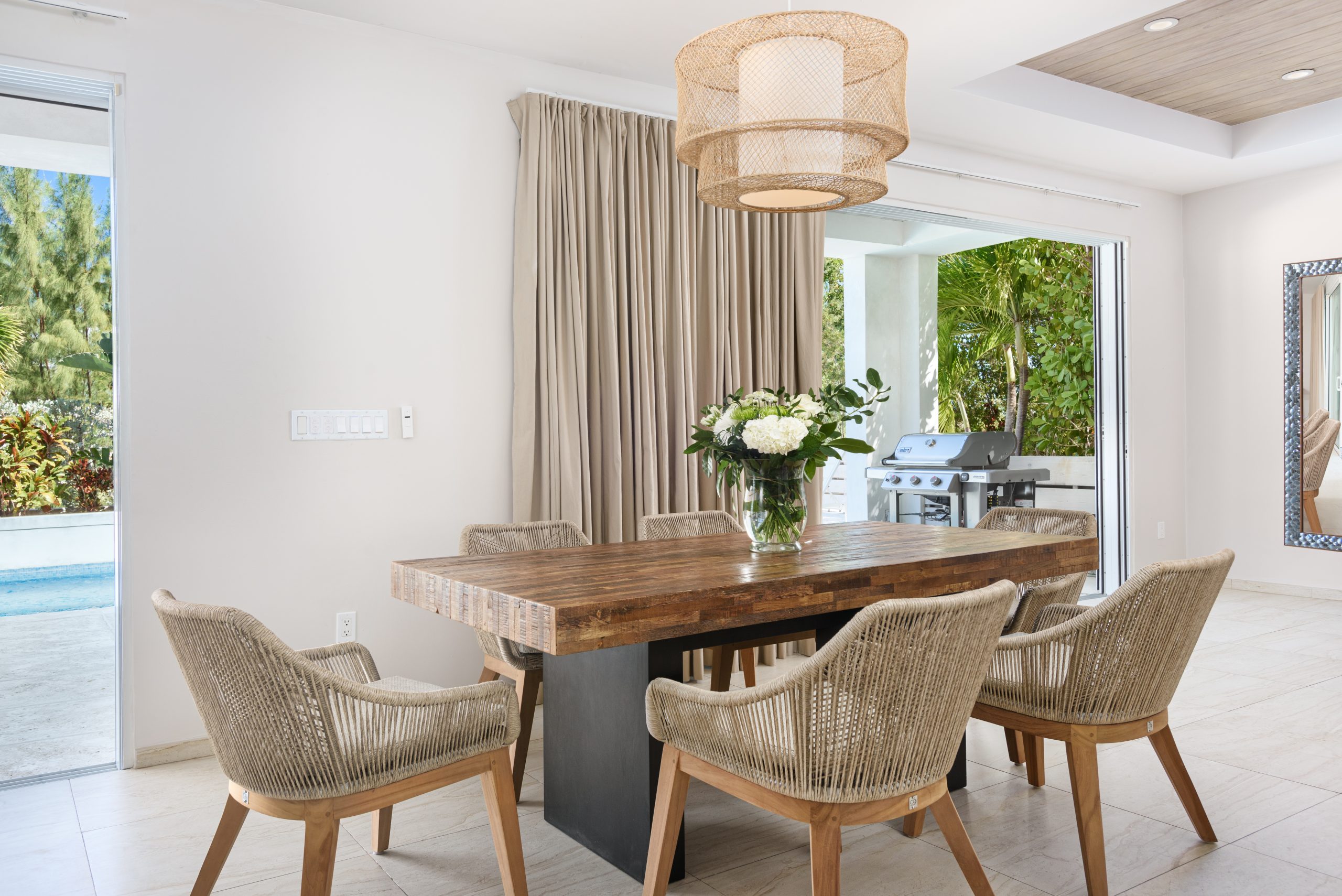 Maya Luxe Luxury Villa Rentals Experiences Turks Caicos Salt Air 04