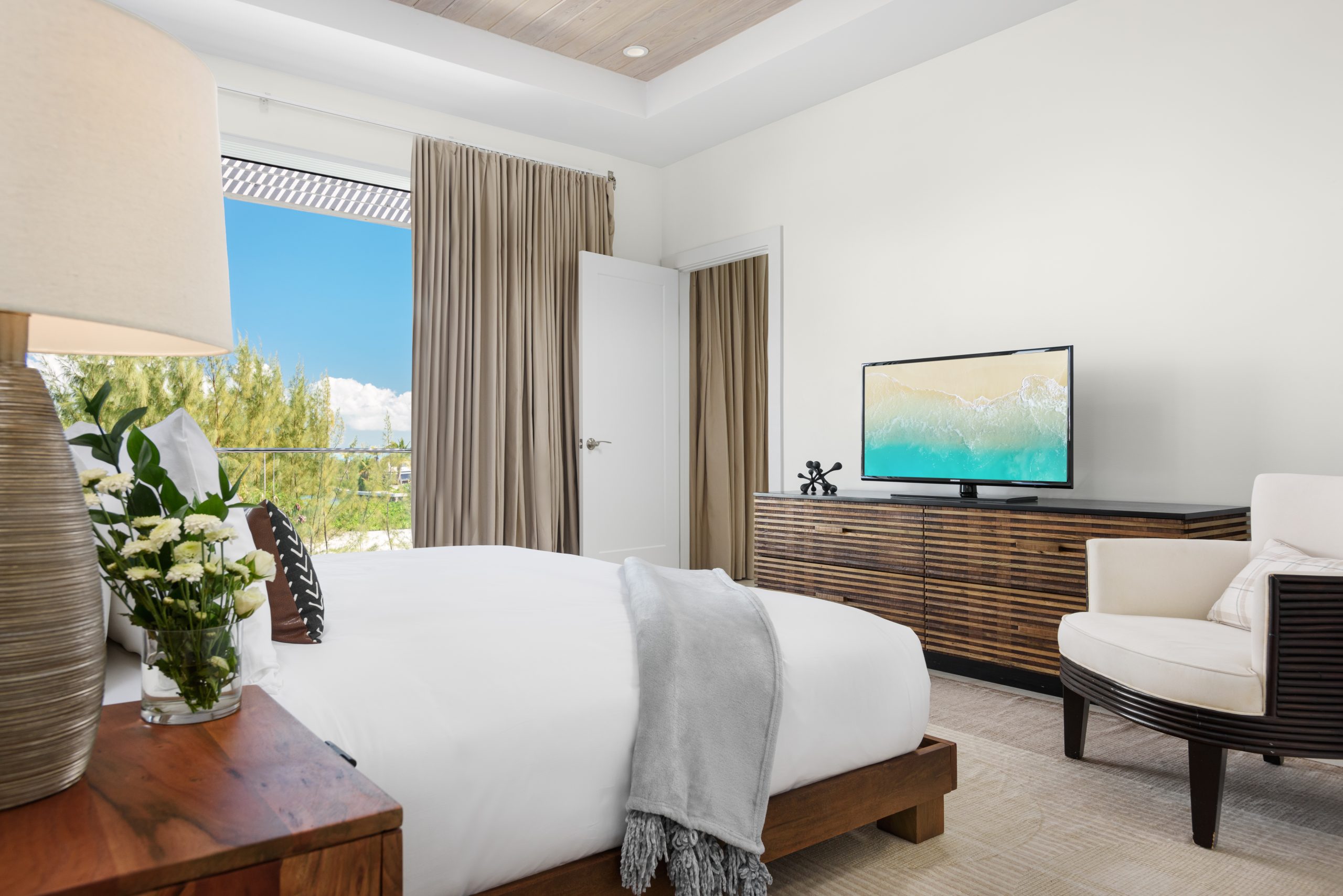 Maya Luxe Luxury Villa Rentals Experiences Turks Caicos Salt Air 08